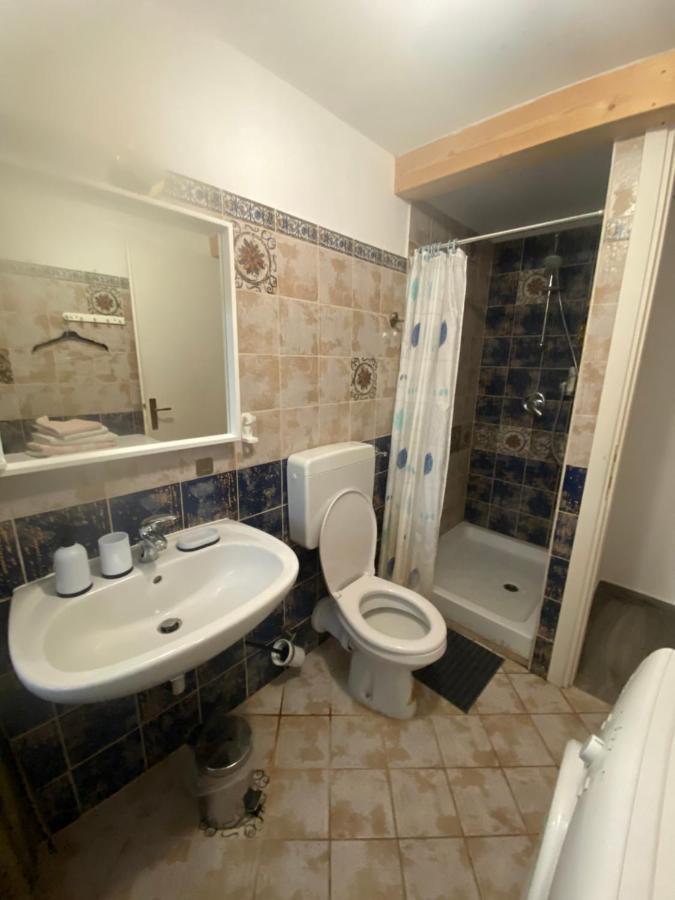 Casa Danilo Διαμέρισμα Cadegliano Viconago Εξωτερικό φωτογραφία