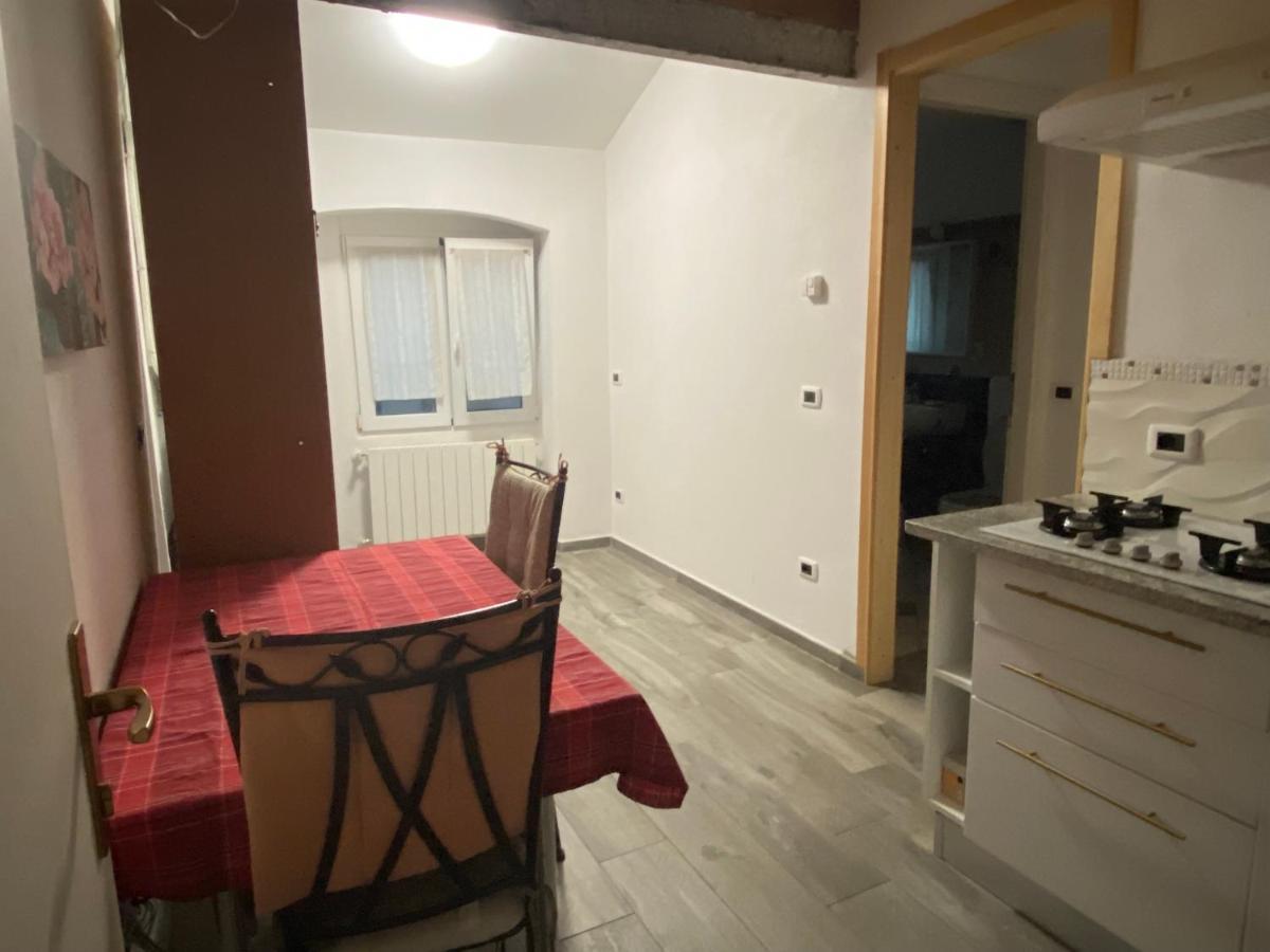 Casa Danilo Διαμέρισμα Cadegliano Viconago Εξωτερικό φωτογραφία